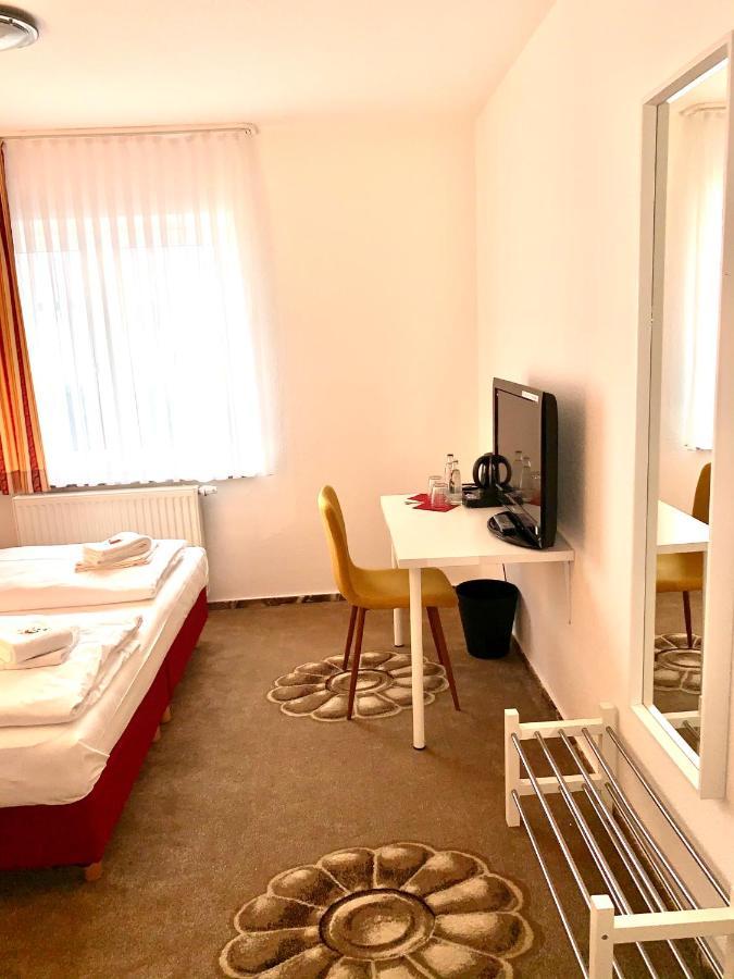 Dua Hotel Wennigsen Exterior foto